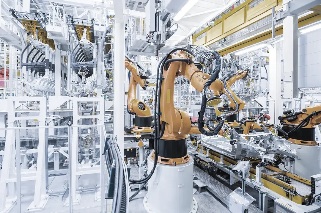 tailored for discrete and process manufacturing